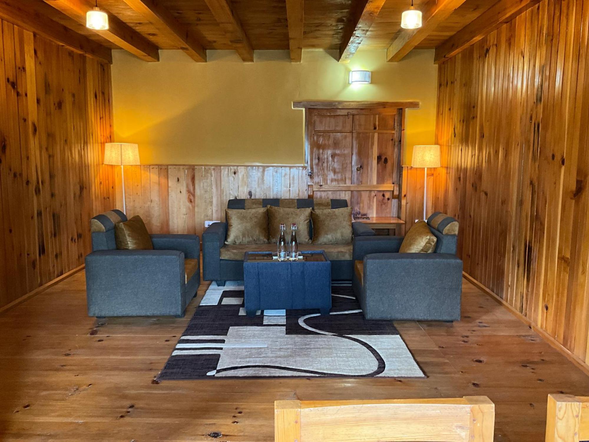 Rema Resort Paro Kültér fotó