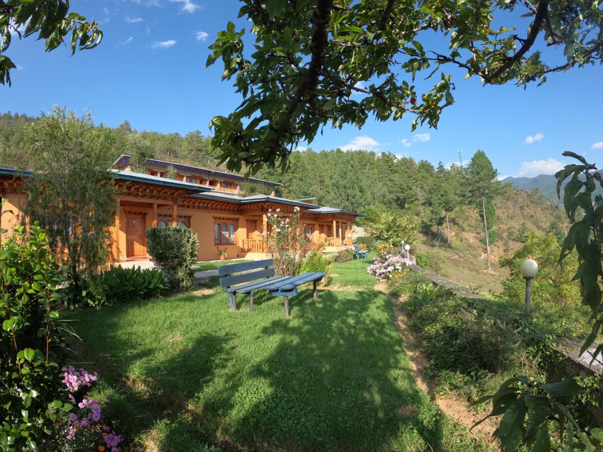 Rema Resort Paro Kültér fotó